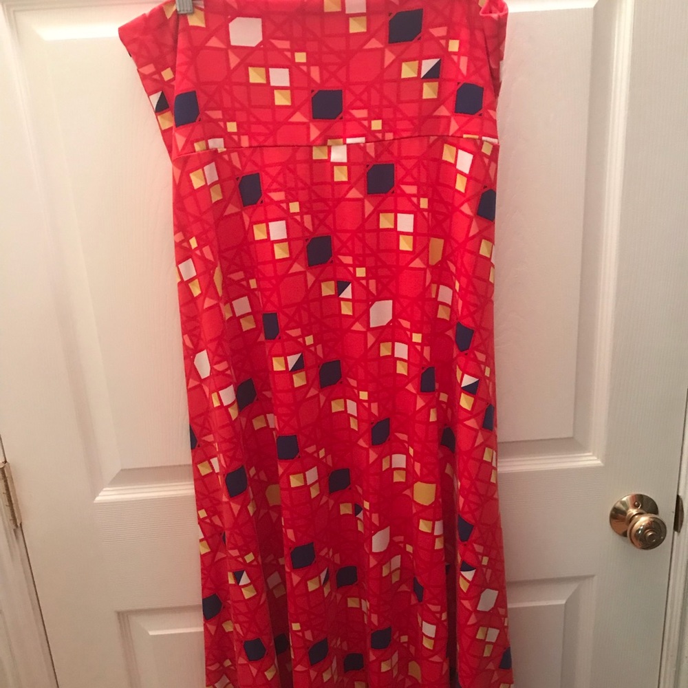 LulaRoe Maxi Skirt!